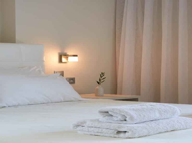 Altamar Hotel Пефки Экстерьер фото